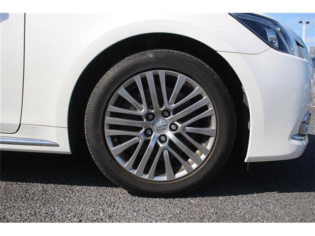 ���Ǝҗl�ւ̔̔��͂��f�肳���Ă��������܂��B �Ԍ������ԗ��̏ꍇ�́A�Ԍ����擾�������x�������z�ŕ\�����Ă���܂��B