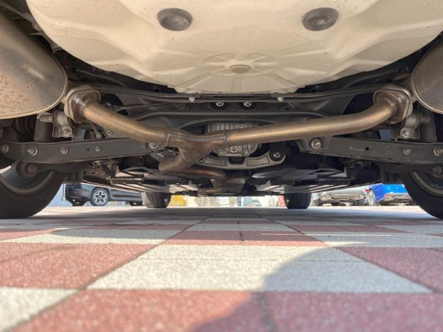 ����肪���ꂢ�Ȃ����ɁA�h�K���H�̎{�H���I�X�X���B�~��n��͂������A���ݕ��ɂ��Z���̕���A��Ń}�����E�E�B���^�[�X�|�[�c���������ɑ�ύD�]���������Ă���܂��B