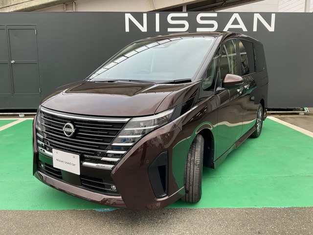 セレナ1.4 e-POWER ハイウェイスターV