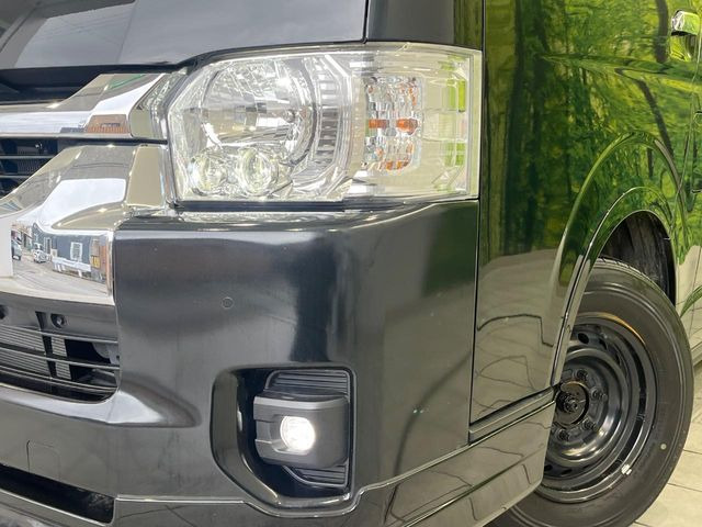 �yLED�w�b�h���C�g�z���V����ԑ��s�����ǍD�Ȏ��E���m�ۂ����S���ĉ^�]�ł��鍂�P�xLED�w�b�h���C�g�𑕔�!�_�����x�������A����d�͂��}�����Ă��܂��B