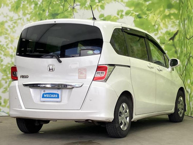 フリード1.5 G プレミアムエディション