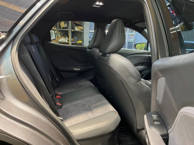 �㕔���Ȃ��C�ɂȂ�悤�ȃL�Y�E�����ւ��蓙�A�傫�ȃ_���[�W�͂Ȃ��A�ǍD�ȏ�Ԃł��B