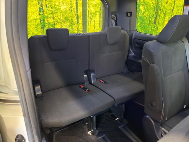 ドライバーによって運転しやすいポジションは異なり、あの車はどうなのか不安なこともありますよね。気になるお車は店頭で乗り込んでご確認いただけます♪