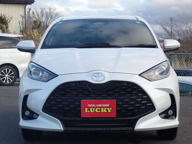 ヤリス1.5 ハイブリッド X E-Four 4WD