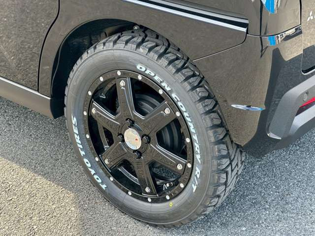 デリカミニT プレミアム デリマル パッケージ 4WD