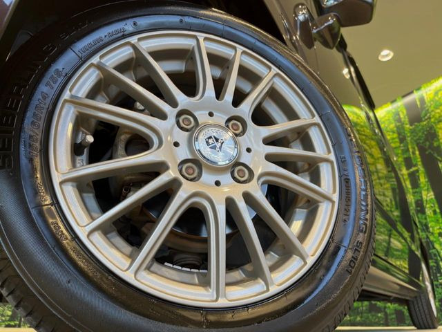 �y�����C���`�A���~�z�C�[���z�O�ςɃ}�b�`�����A���~�z�C�[���𑕒����Ă���܂��B�e��A���~�z�C�[����A�X�^�b�h���X�^�C�����戵�����Ă���܂��B���񂲑��k����������