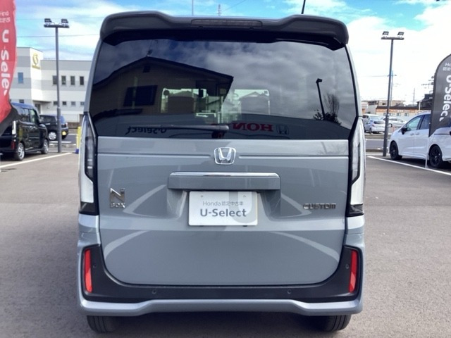 N-BOXカスタムコーディネートスタイル モノトーン