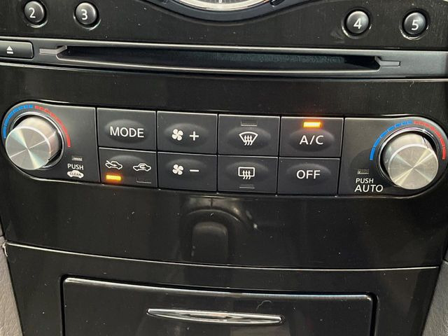 �y���E�Ɨ��^�t���I�[�g�G�A�R���z�^�]�ȂƏ���Ȃł��ꂼ�ꂨ�D�݂̉��x�ɐݒ�\�B����҂ɂ��z�������A���K�ȋ󒲂����͂��v���܂��B