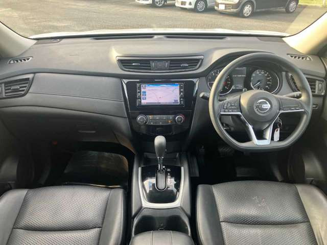 エクストレイル2.0 20Xi ハイブリッド 4WD