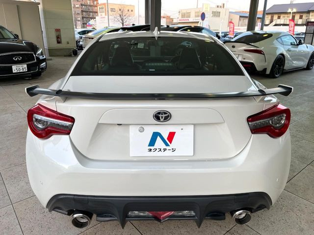 ���S�̍Œ�10�N�E���s�������ۏ�(�L��)�����p�ӁB�ۏؓ��e���[���͂������A�����_��&�I�C��������A�N�����x�̑S���E24���ԃ��[�h�T�[�r�X���t�т���Ă���܂��̂ł����S�������B