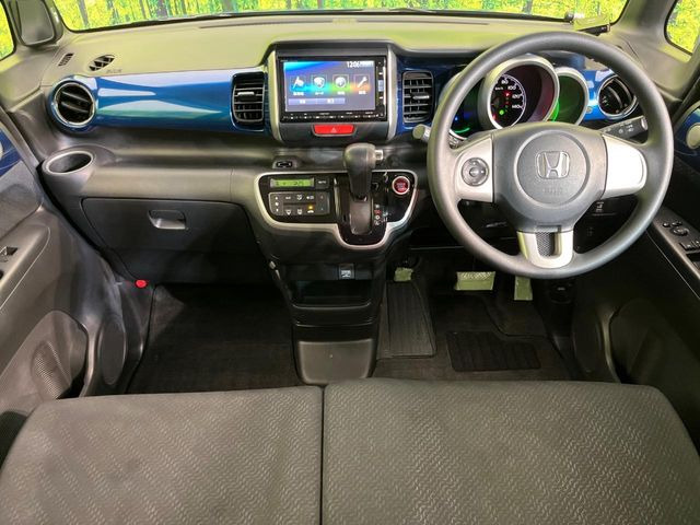 N-BOXカスタムG Lパッケージ 2トーンカラースタイル