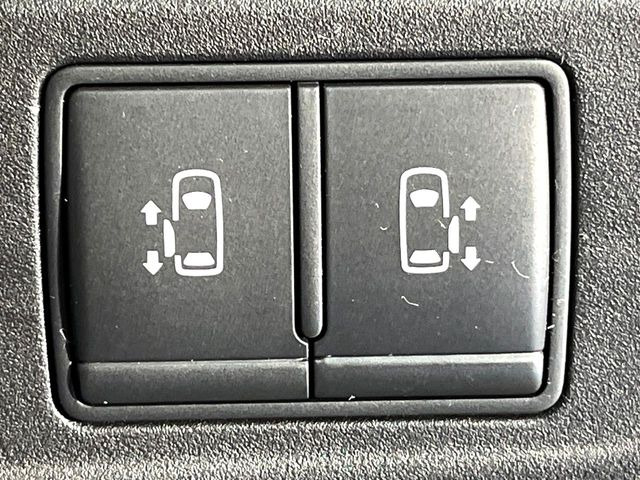 �y�����p���[�X���C�h�h�A�z�X�}�[�g�L�[��^�]�Ȃ̃X�C�b�`�Ō�ȗ����X���C�h�h�A�̊J���\���d��������͂����ăh�A���J����K�v�������A�����Ȃ��q�l�ł��ȒP�ɊJ���߂ł����K�ł���