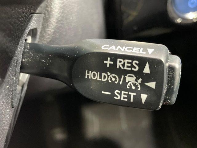 �y���[�_�[�N���[�Y�R���g���[���z�������H�ł̒��������s���y��!!�����ő��x��ۂN���[�Y�R���g���[�����A�Փˌy���V�X�e���ƘA�g���A�O���̎ԗ������m���ĎԊԂ�ۂ悤�ɑ��x���߂��Ă���܂�!!