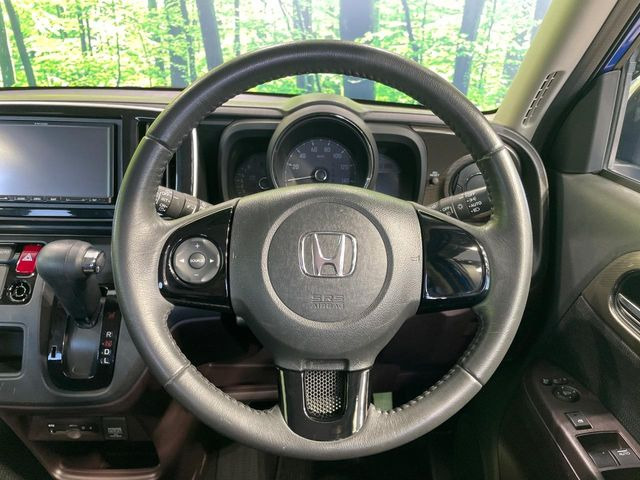 �y�����v�����X�e�A�����O�z�㎿�Ȋv���g�p���邱�ƂŁA��ɂ����������݂ƂĂ��^�]���₷���n���h���ł���