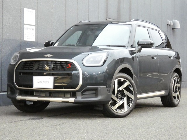 ミニカントリーマンS ALL4 DCT 4WD