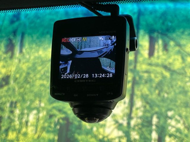 �y�h���C�u���R�[�_�[�z�h���C�u���R�[�_�[����!���s���͂������A������^�]�⎖�̂ɑ��������ہA�f���ŋL�^���A����̃��X�N�ɔ����܂��B���L�^�pSD�J�[�h�͂��q�l�����g�ł��������������K�v������܂��B