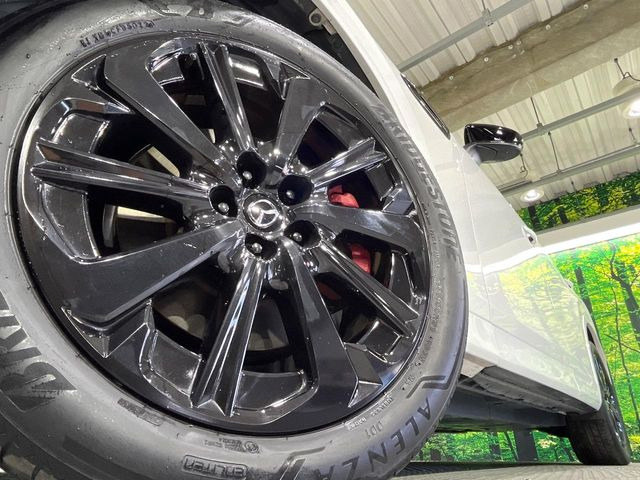 �y����20�C���`�A���~�z�C�[���z�O�ςɃ}�b�`���������A���~�z�C�[���𑕒����Ă���܂��B�e��ЊO�A���~�z�C�[����A�X�^�b�h���X�^�C�����戵�����Ă���܂��B���񂲑��k����������