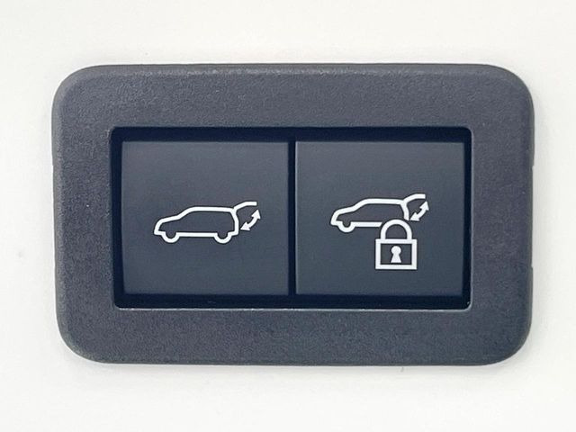 �y�p���[�o�b�N�h�A�z�X�}�[�g�L�[��^�]�Ȃ̃{�^�������������Ń��A�Q�[�g�������ŊJ���܂�!�ו��������Ă��鎞��A�����ʒu�ɂ���o�b�N�h�A��߂�ۂɕ֗��ȋ@�\�ł���