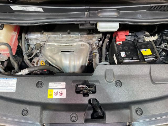 親切・丁寧な専門メカニックスタッフが応対!・車検・点検整備・事故等の修理などアフターサービスも安心。お車のカスタマイズもネクステージのサービススタッフまでご相談ください!