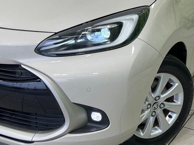 �yLED�w�b�h���C�g�z���V����ԑ��s�����ǍD�Ȏ��E���m�ۂ����S���ĉ^�]�ł��鍂�P�xLED�w�b�h���C�g�𑕔�!�_�����x�������A����d�͂��}�����Ă��܂��B