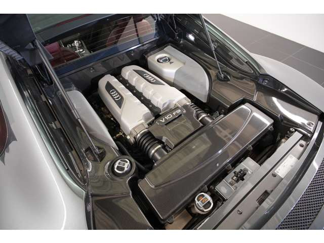 ※急な商談や売約等でお車が店舗に無い場合が御座いますので、ご来店の際も事前にご一報頂けますと幸いです。