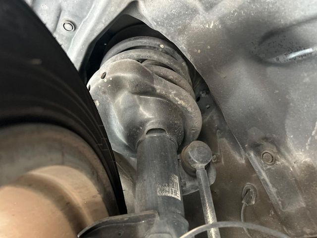 �����̗򉻗\�h�ׂ̖̈h�K���H�̎{�H�������Ă���܂��B�~��n��͂������A���ݕ��ɂ��Z���̕���A��Ń}�����E�E�B���^�[�X�|�[�c���������ɑ�ύD�]���������Ă���܂��B