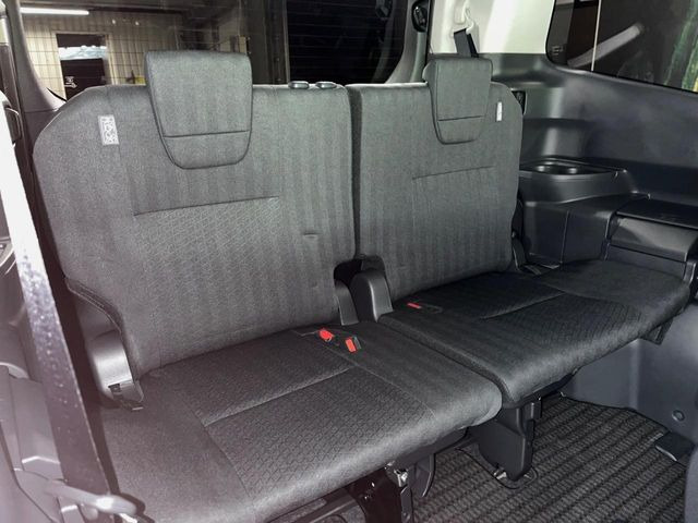 3��ڃV�[�g�͂�������ԗǍD����l�ł��������ƍ����Ē����܂��̂ŁA��l���ł̂��o���������N���N�ł��􂲉Ƒ��ŁA�C�̒m�ꂽ���ԂŁA�h���C�u�ɍs���̂��y���݂ł��ˁ�