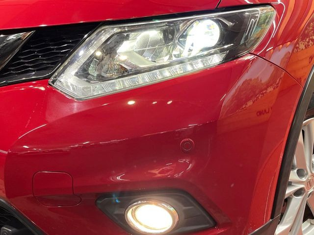 �yLED�w�b�h���C�g�z���V����ԑ��s�����ǍD�Ȏ��E���m�ۂ����S���ĉ^�]�ł��鍂�P�xLED�w�b�h���C�g�𑕔�!�_�����x�������A����d�͂��}�����Ă��܂��B