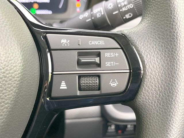 �y�A�_�v�e�B�u�N���[�Y�R���g���[���z�������H�ł̒��������s���y��!!�����ő��x��ۂN���[�Y�R���g���[�����A�Փˌy���V�X�e���ƘA�g���A�O���̎ԗ������m���ĎԊԂ�ۂ悤�ɑ��x���߂��Ă���܂�!!