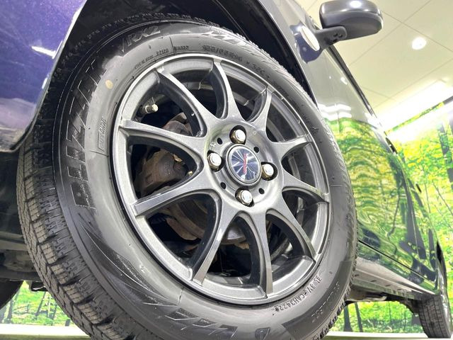 �y14�C���`�A���~�z�C�[���z�O�ςɃ}�b�`�����A���~�z�C�[���𑕒����Ă���܂��B�e��A���~�z�C�[����A�X�^�b�h���X�^�C�����戵�����Ă���܂��B���񂲑��k����������