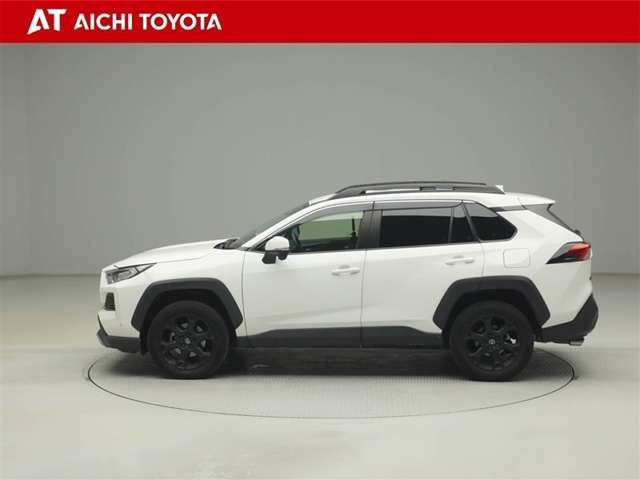 RAV42.0 アドベンチャー オフロードパッケージ 4WD