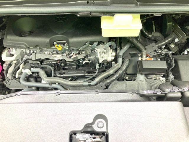 親切・丁寧な専門メカニックスタッフが応対!・車検・点検整備・事故等の修理などアフターサービスも安心。お車のカスタマイズもネクステージのサービススタッフまでご相談ください!