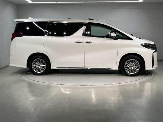 アルファードハイブリッド 2.5 S タイプゴールドIII E-Four 4WD