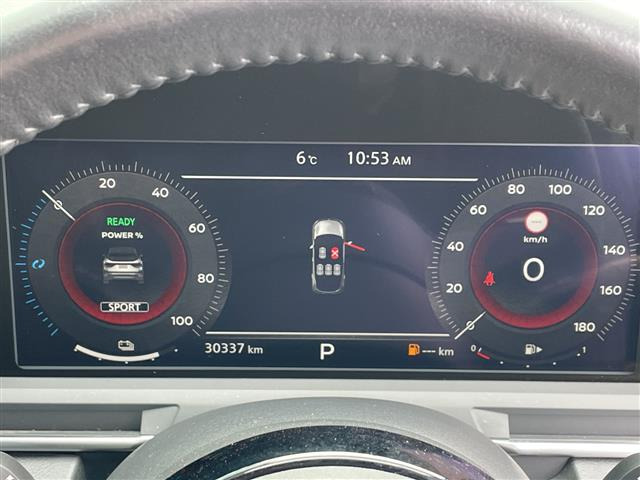 ノートオーラ1.2 G FOUR レザーエディション 4WD