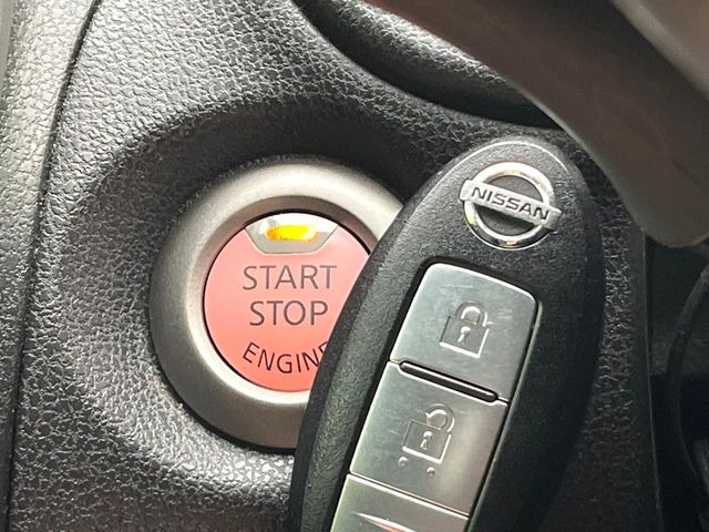 �y�C���e���W�F���g�L�[�z�J�o����|�P�b�g�ɓ��ꂽ�܂܂ł��h�A�̎{���E�������\�ȃX�}�[�g�L�[�𑕔��B�G���W���̃I���E�I�t�����J�M�����o���K�v����������Ƃ��Ă��֗��ł���