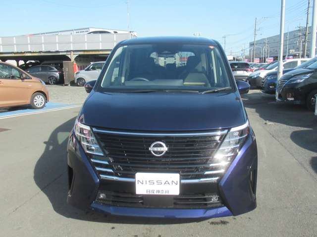 セレナ1.4 e-POWER ハイウェイスターV