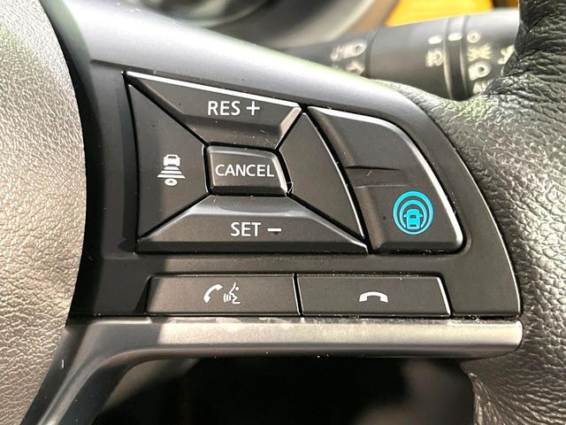 �y�v���p�C���b�g�z�������H�ł̒��������s���y��!!�a�؎��Ə��񑖍s�̃V�[���ŁA�A�N�Z���E�u���[�L�E�X�e�A�����O�������Ő��䂵�A�������^�]�̕��S���y�����Ă���܂���