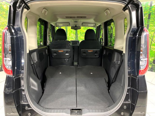 ���i�̂���������ʋ΁A���}���ɏ\���ȉ׎��X�y�[�X���m�ۂ��Ă���܂��B�Z�J���h�V�[�g��|���ƁA�傫�ȉו��̐ύڂ��\�ł���