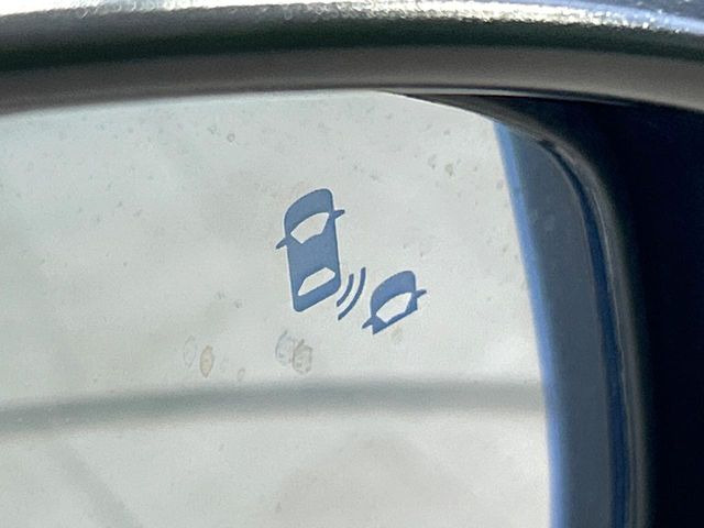 �y�u���C���h�X�|�b�g�C���t�H���[�V�����z���s���A�h�A�~���[�̎��p�ɂȂ�₷���ӏ��Ɍ㑱�Ԃ��ڋ߂���ƃT�C�h�~���[�t�߂Ɍx����\���A�h���C�o�[�ɒ��ӊ��N�����Ă���܂��B