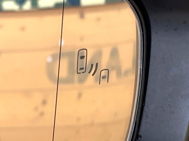 �y�u���C���h�X�|�b�g���j�^�[�z���s���A�h�A�~���[�̎��p�ɂȂ�₷���ӏ��Ɍ㑱�Ԃ��ڋ߂���ƃT�C�h�~���[�̃����Y�Ɍx����\��!�h���C�o�[�ɒ��ӊ��N�����Ă���܂��B