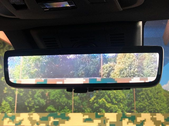 �y�f�W�^���C���i�[�~���[�z��Ȃ̑傫�ȉו��⓯��҂Ō�����m�F���Â炢���ł����S!�J�������B�e�����ԗ�����̉f�������[���~���[���ɕ\���B�N���A�Ȏ��E�ŏ󋵂̊m�F���\�ł�!