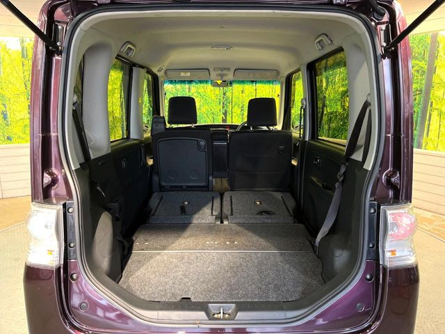 ���i�̂���������ʋ΁A���}���ɏ\���ȉ׎��X�y�[�X���m�ۂ��Ă���܂��B�Z�J���h�V�[�g��|���ƁA�傫�ȉו��̐ύڂ��\�ł���