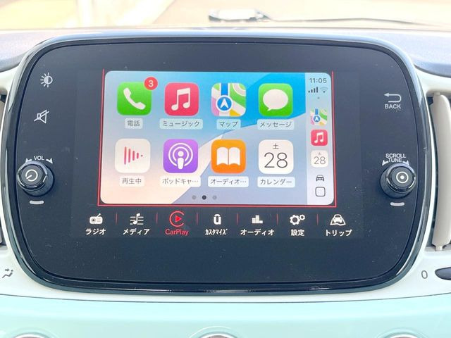 ��Apple Car Play:�X�}�z�Ƃ̗L���ڑ��ŁA�i�r�E�I�[�f�B�I�Đ��ȂǃX�}�z�̃A�v���@�\����ʂł��g����֗��@�\�ł�!