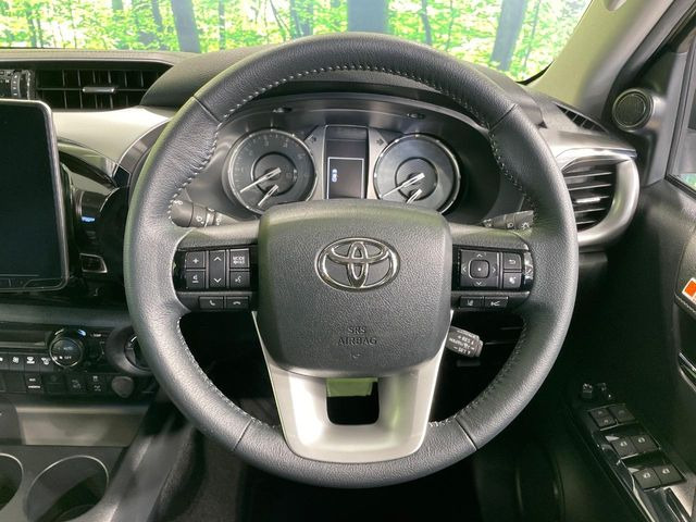 �y�����v�����X�e�A�����O�z�㎿�Ȋv���g�p���邱�ƂŁA��ɂ����������݂ƂĂ��^�]���₷���n���h���ł���