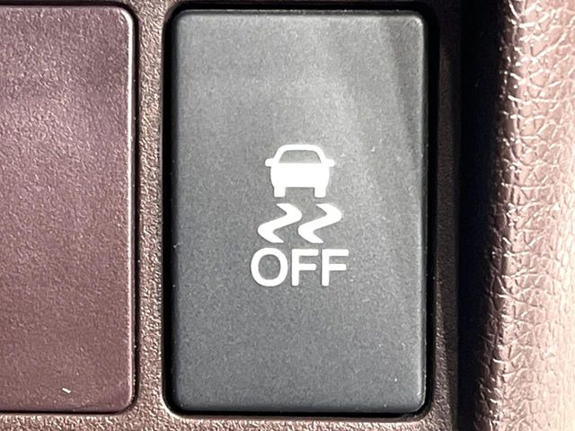 �y������h�~���u�z�ԗ��̉���������m����ƁA�����I�Ɏԗ��̐i�s������ۂ悤�Ɏԗ��𐧌䂵�܂��B�J�̓��ȂǊ���₷���H�ʏ󋵂ł����S�ȉ^�]���\�ł��B