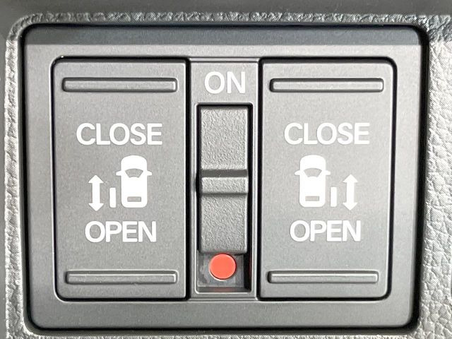 �y�����p���[�X���C�h�h�A�z�X�}�[�g�L�[��^�]�Ȃ̃X�C�b�`�Ō�ȗ����X���C�h�h�A�̊J���\���d��������͂����ăh�A���J����K�v�������A�����Ȃ��q�l�ł��ȒP�ɊJ���߂ł����K�ł���