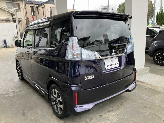 デリカD:21.2 カスタム ハイブリッド SV ナビパッケージ