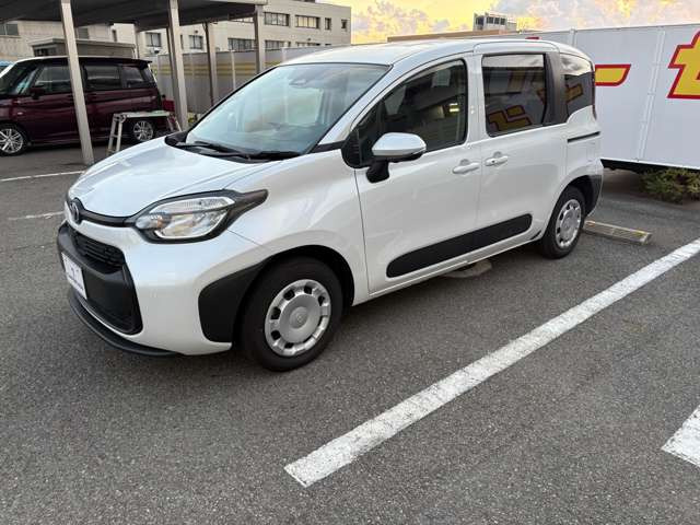 シエンタハイブリッド 1.5 G E-Four 4WD