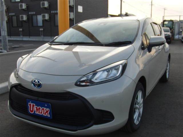 アクア1.5 X E-Four 4WD