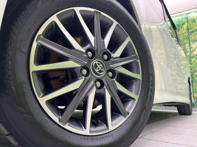 �y����16�C���`�A���~�z�C�[���z�O�ςɃ}�b�`���������A���~�z�C�[���𑕒����Ă���܂��B�e��ЊO�A���~�z�C�[����A�X�^�b�h���X�^�C�����戵�����Ă���܂��B���񂲑��k����������